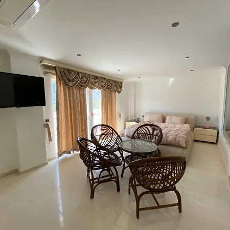 Dalaman Akkaya Da Lueks Villa White House * دالامان