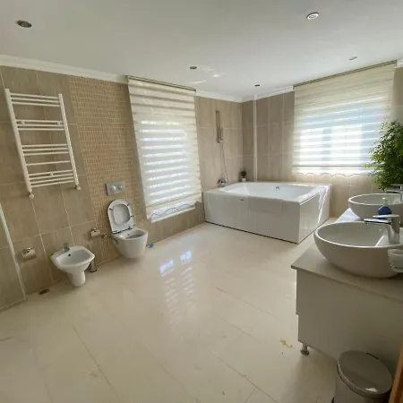 فيلة Dalaman Akkaya Da Lueks Villa White House دالامان